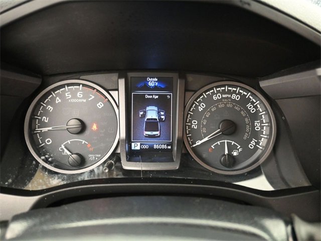 Used 2019 Toyota Tacoma TRD Off-Road image 14