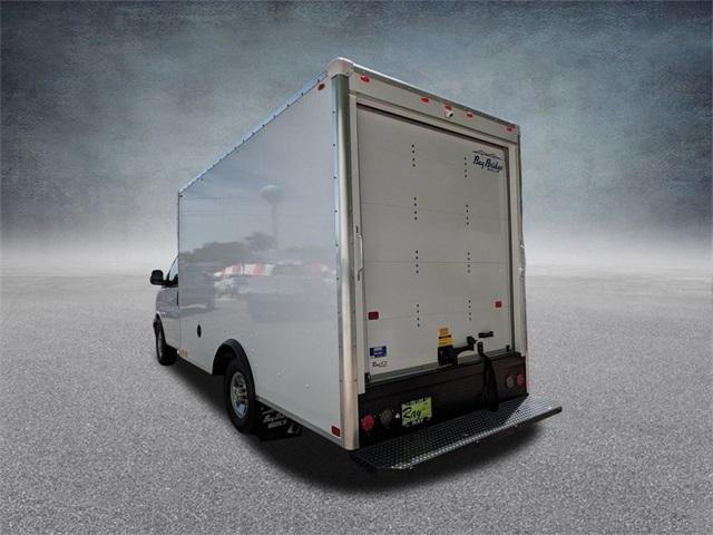 New 2025 Chevrolet Express 3500 w/ Power Convenience Package image 6