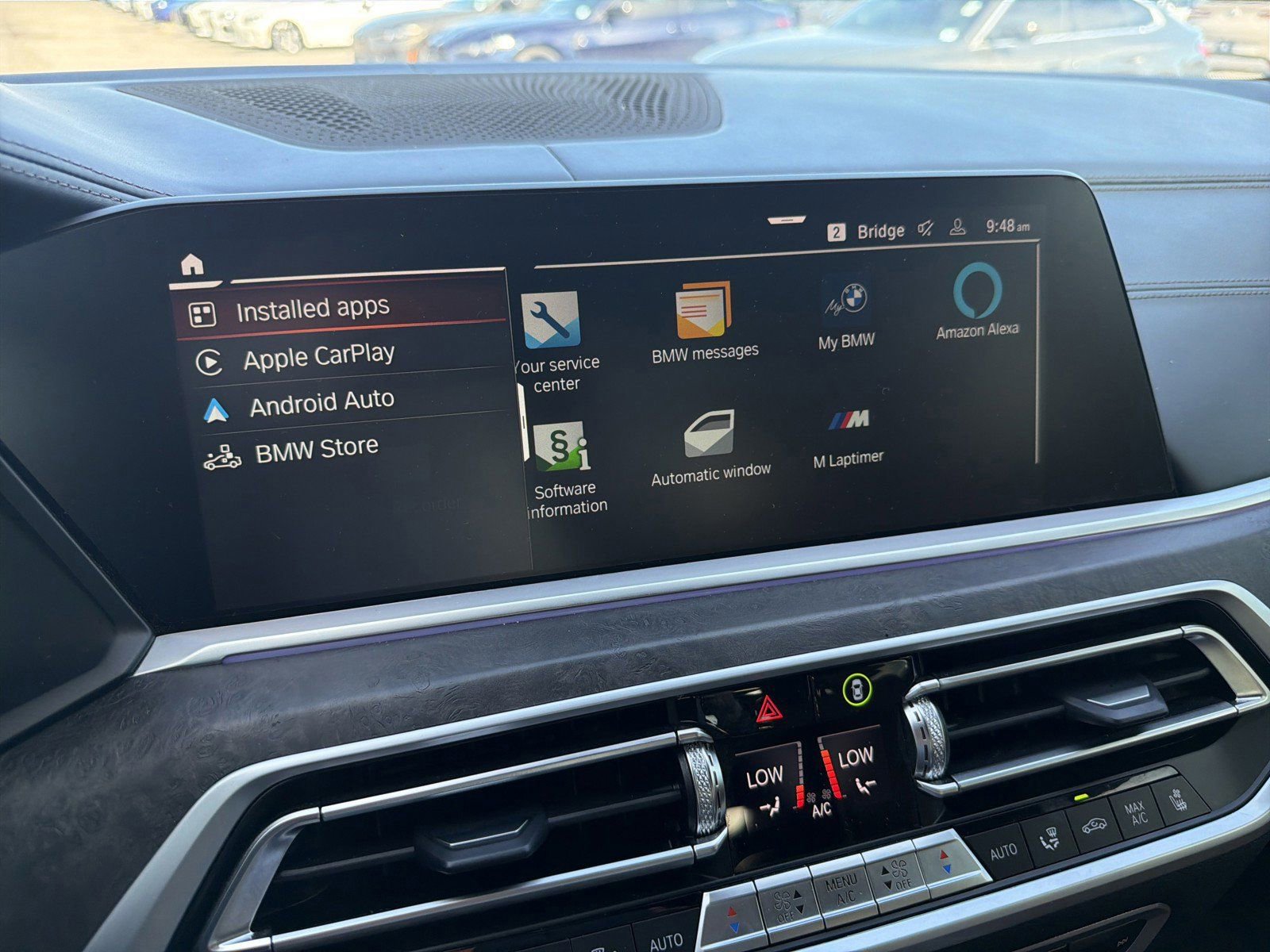 Used 2022 BMW X7 M50i w/ Dynamic Handling Package AWD/4WD image 31