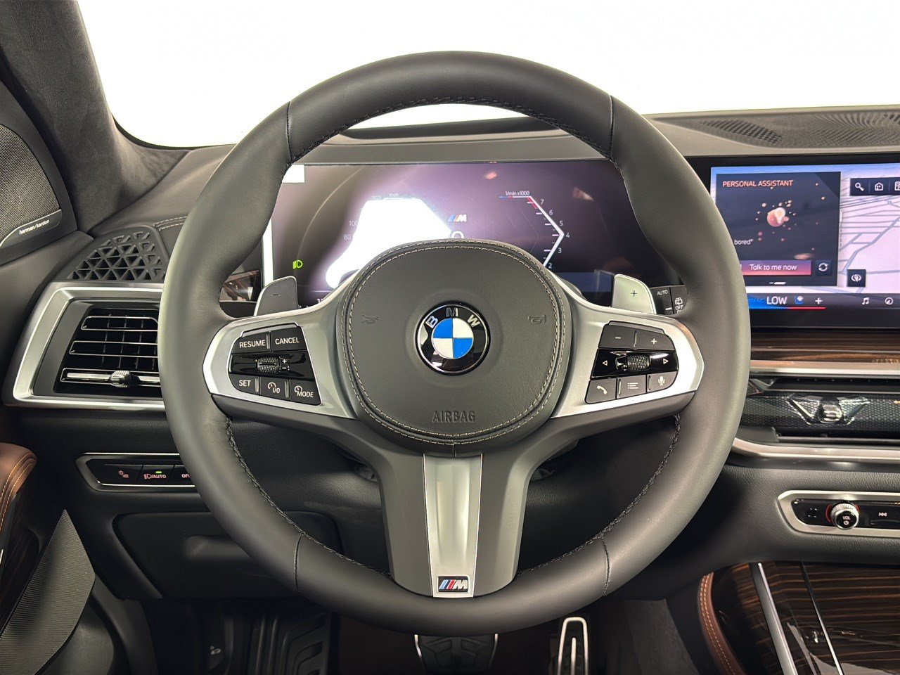 New 2027 BMW X7 xDrive40i w/ M Sport Package AWD/4WD image 10