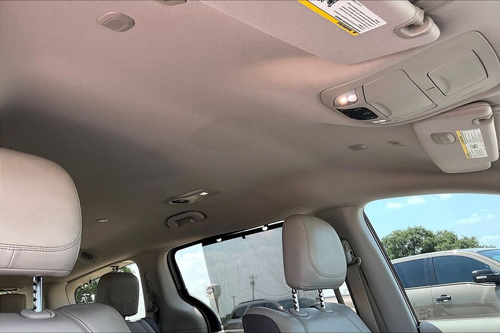 Certified 2019 Chrysler Pacifica Touring-L Plus FWD image 28
