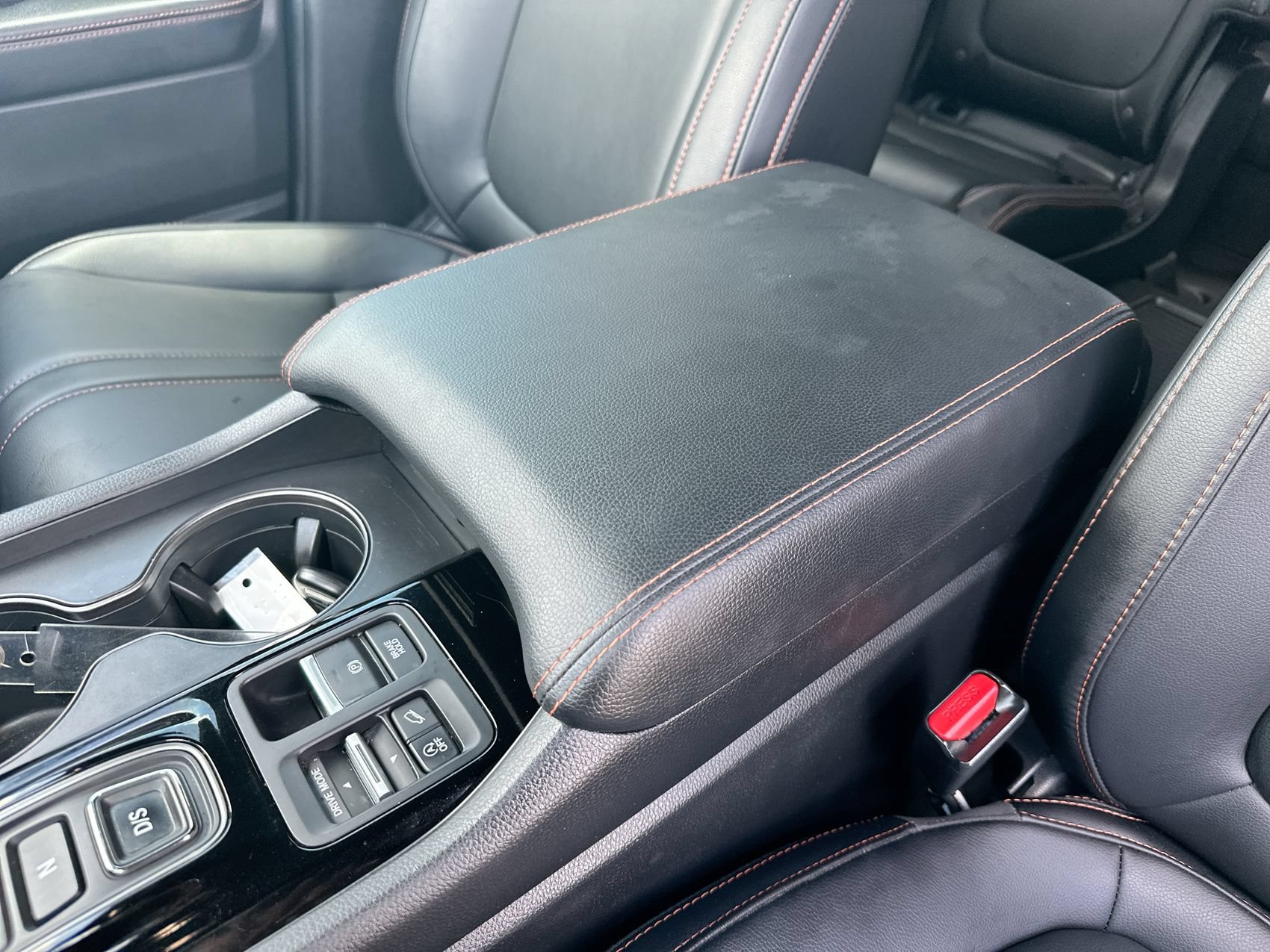 Used 2024 Honda Pilot TrailSport image 21