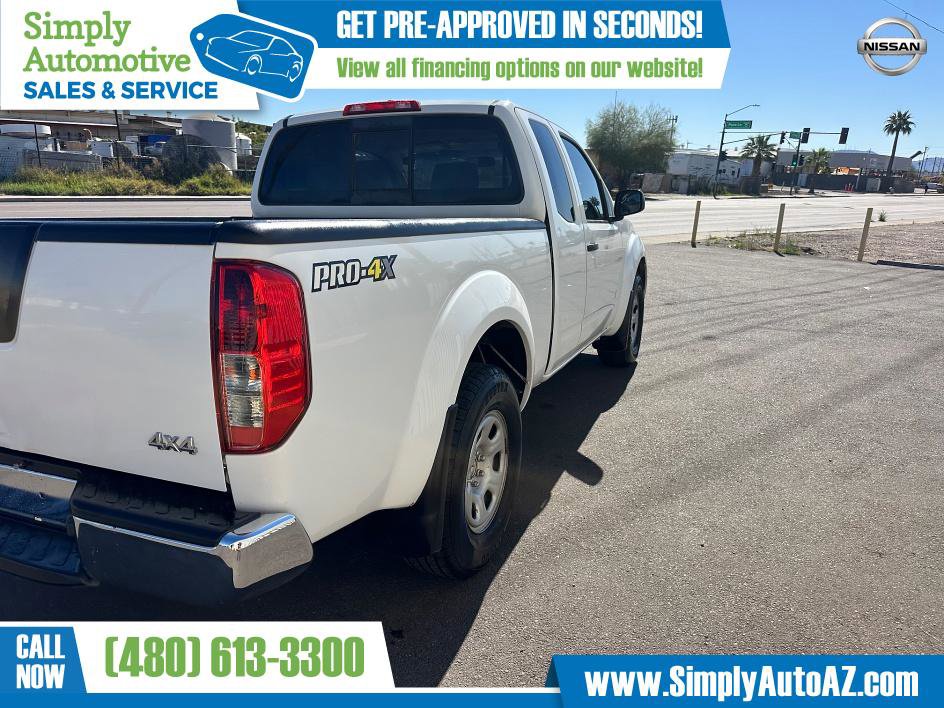 Used 2012 Nissan Frontier SV AWD/4WD image 11