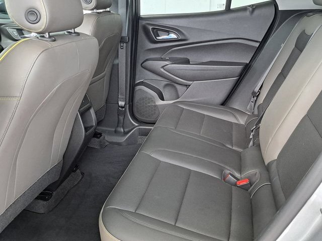 Used 2025 Chevrolet Trax ACTIV w/ Driver Confidence Package FWD image 23