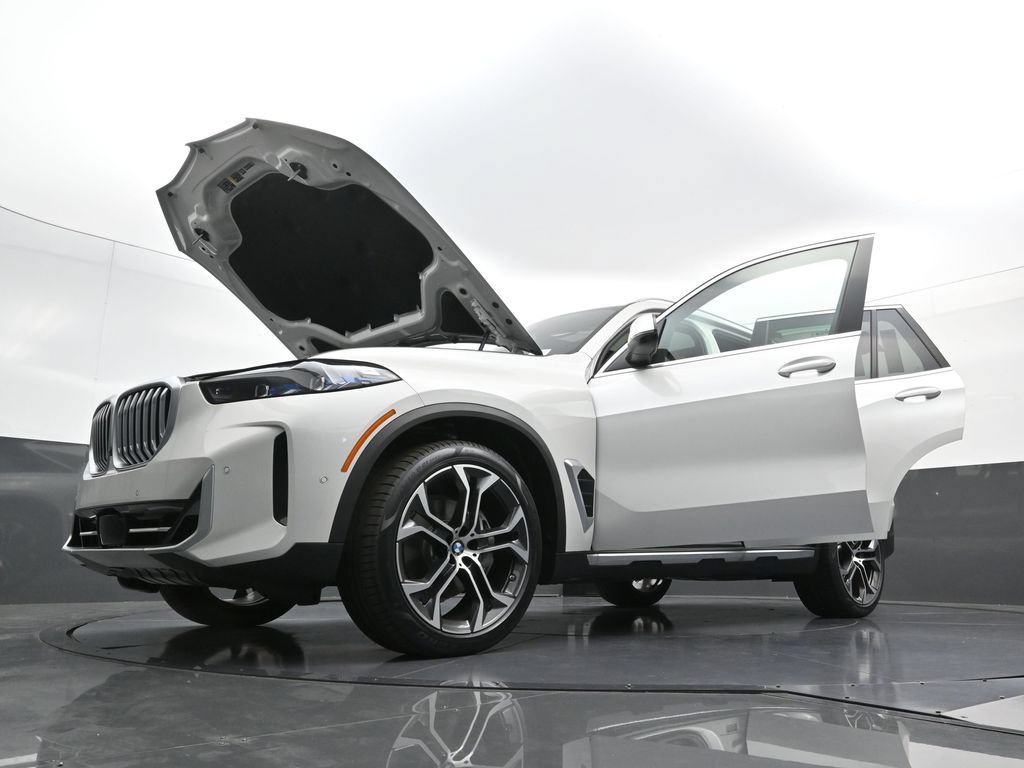 New 2026 BMW X5 xDrive40i w/ Premium Package AWD/4WD image 40