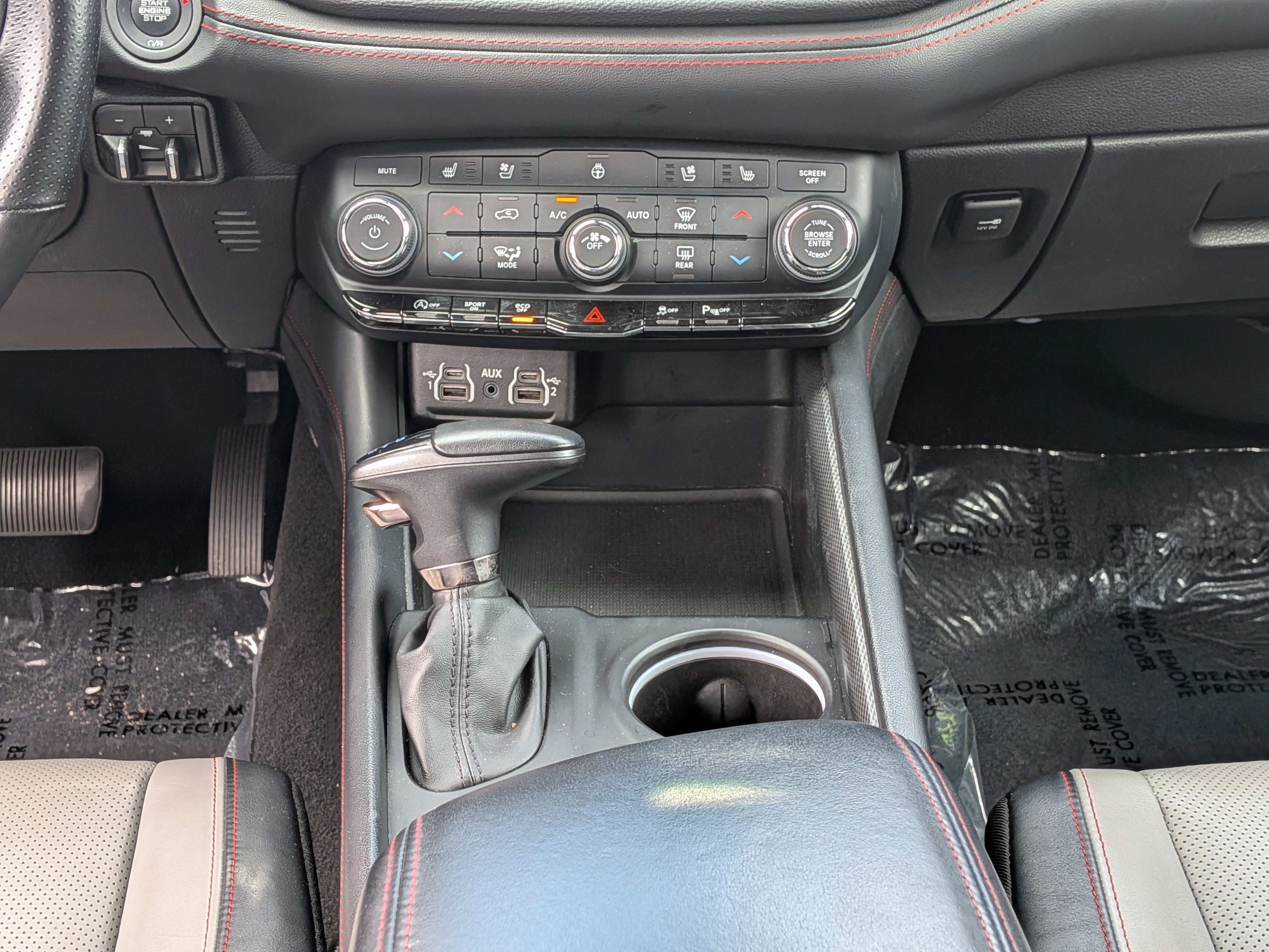 Used 2024 Dodge Durango GT RWD image 21