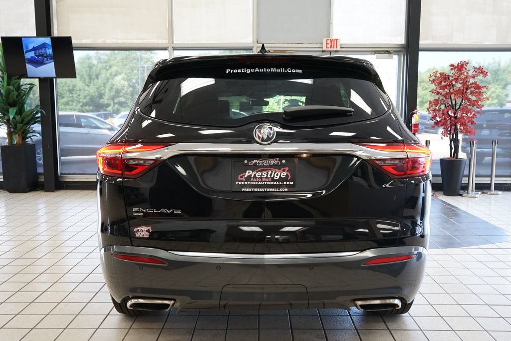 Used 2020 Buick Enclave Essence w/ Sound and Sites Package AWD/4WD image 17