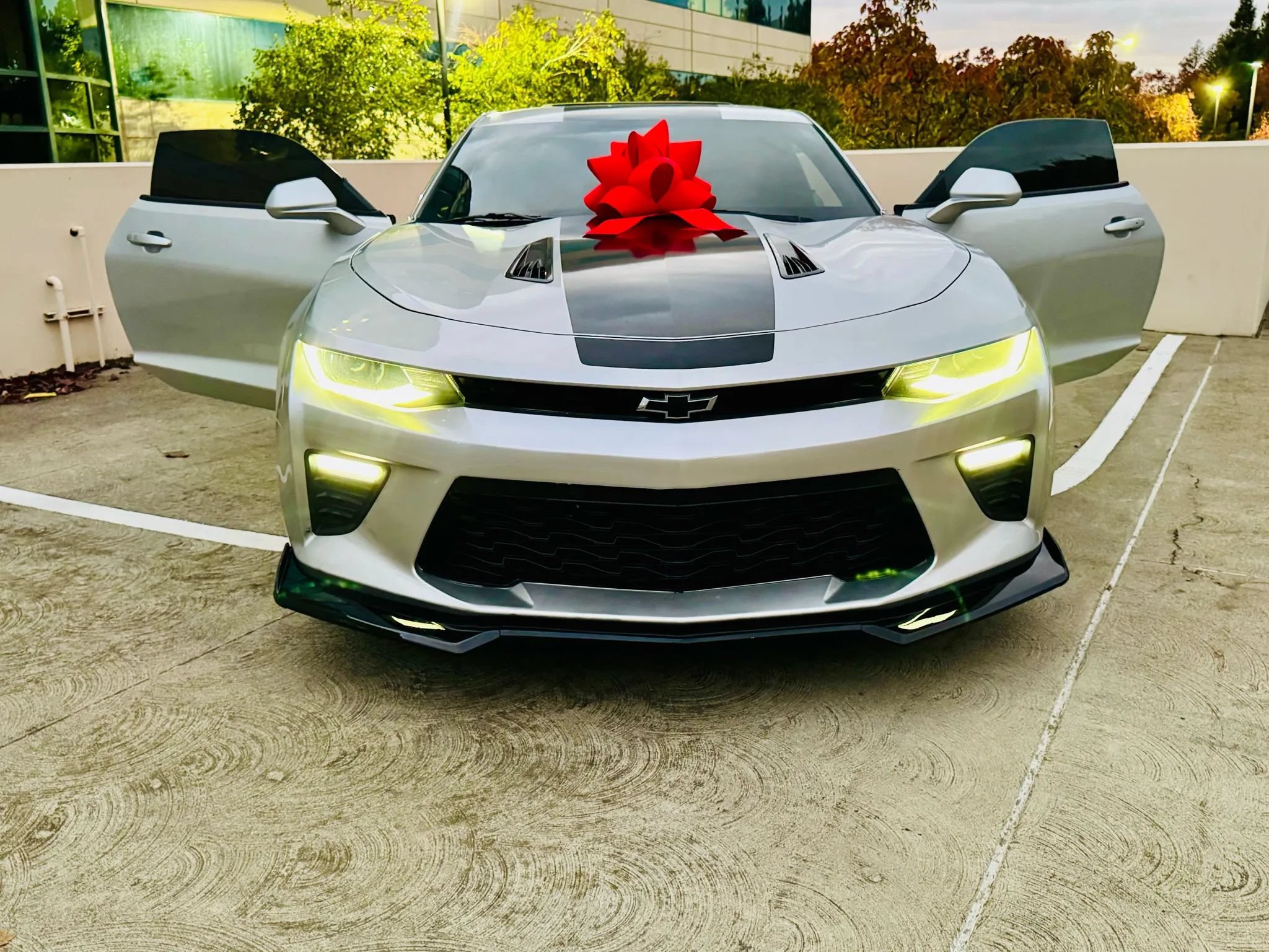 Used 2016 Chevrolet Camaro SS RWD image 48