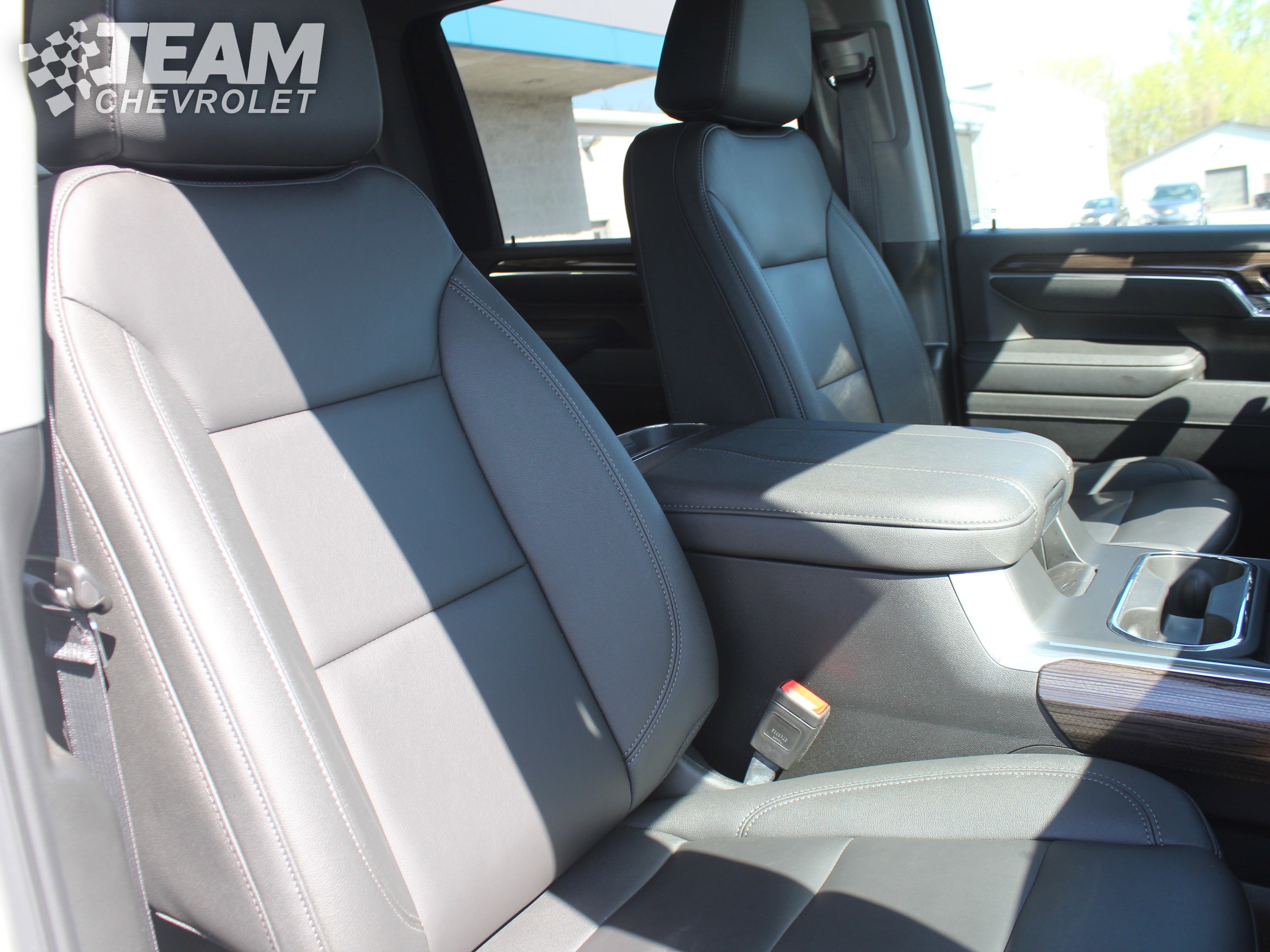 Used 2024 Chevrolet Silverado 2500 LT w/ Z71 Sport Edition AWD/4WD image 27