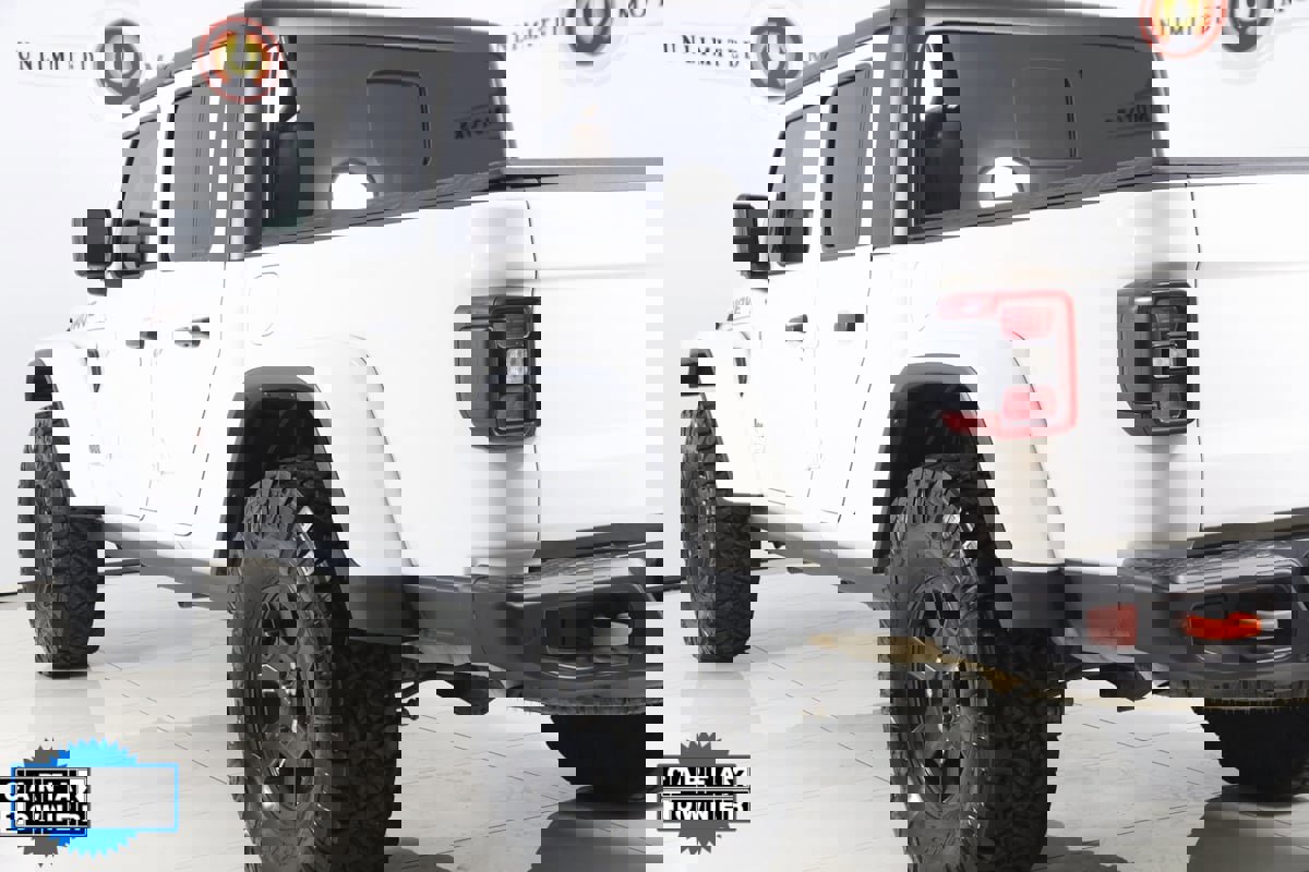 Used 2023 Jeep Gladiator Mojave w/ Cold Weather Group image 22