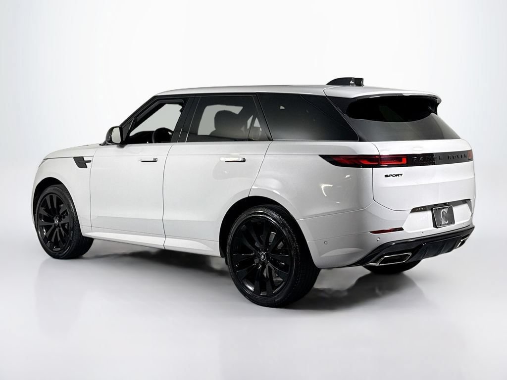 Used 2025 Land Rover Range Rover Sport Dynamic SE AWD/4WD image 4