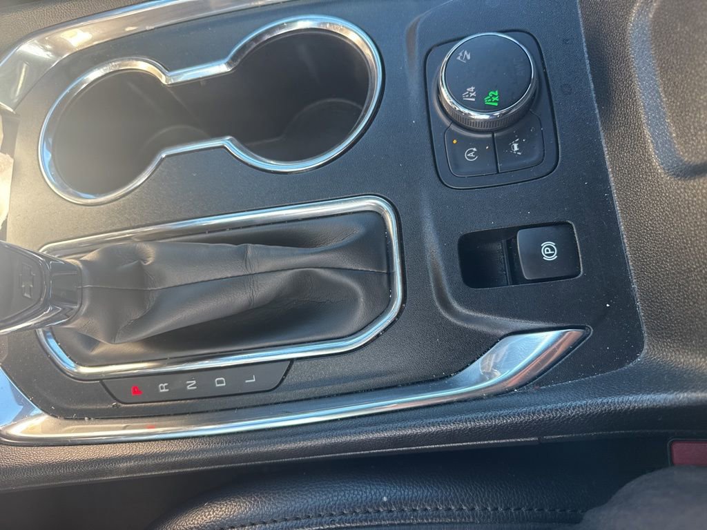 Used 2023 Chevrolet Traverse LT image 20