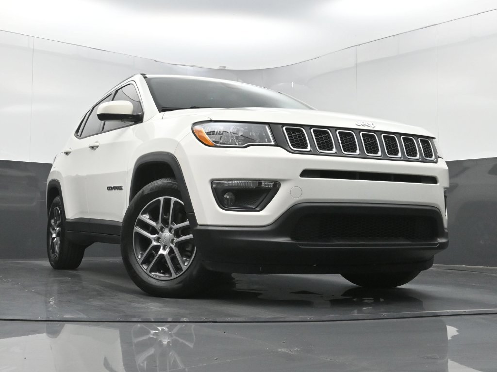 Used 2019 Jeep Compass Latitude w/ Popular Equipment Group FWD image 20