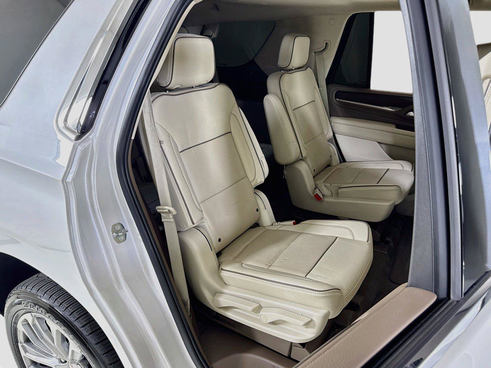 Used 2022 GMC Yukon Denali AWD/4WD image 23