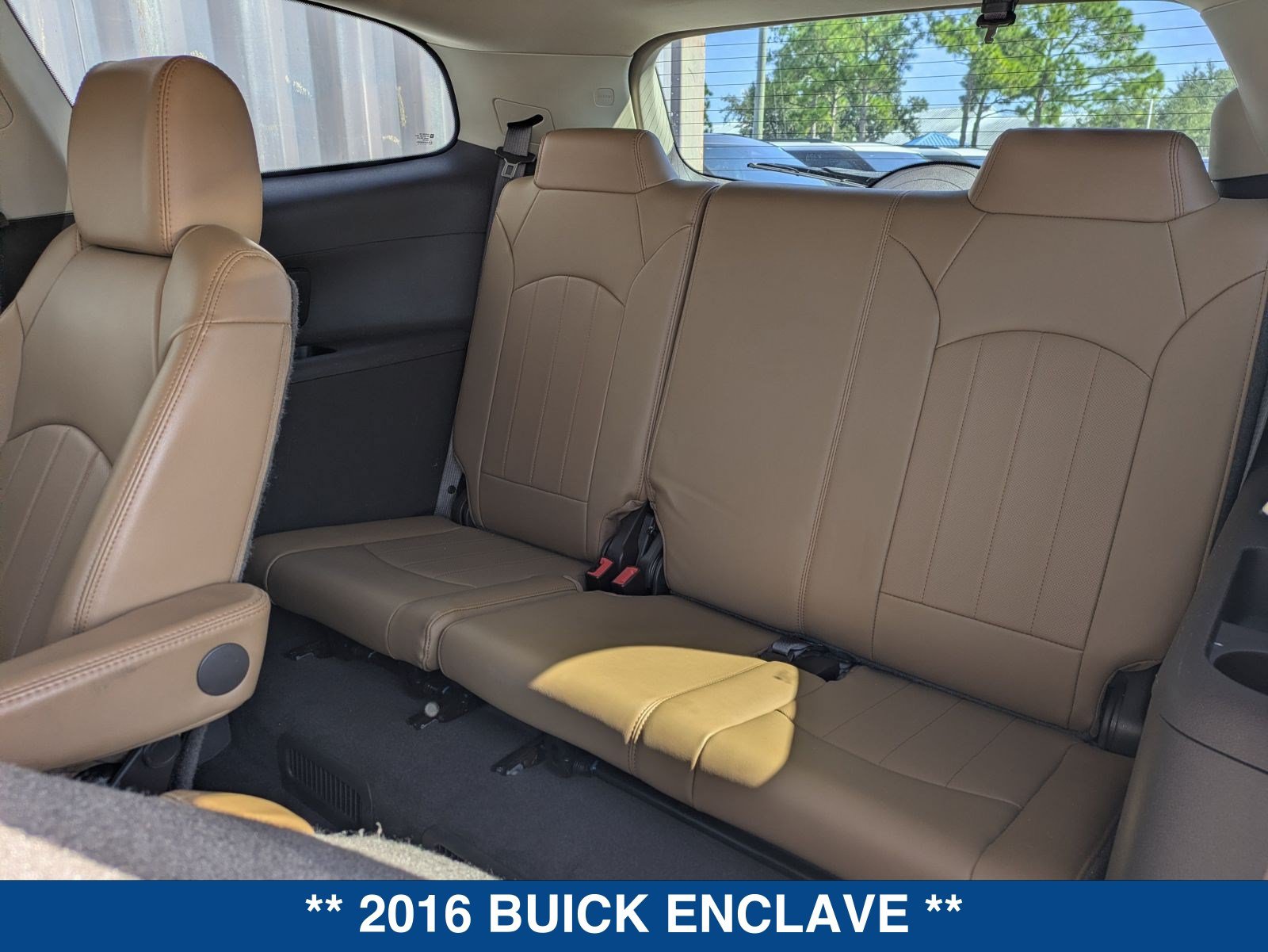 Used 2016 Buick Enclave Premium FWD image 16