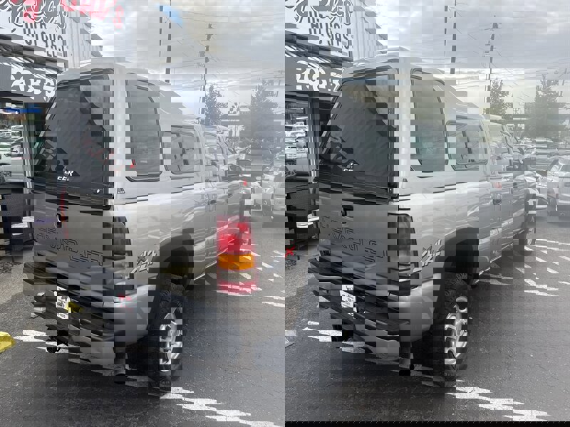 Used 2001 Chevrolet Silverado 2500 4x4 Crew Cab image 4