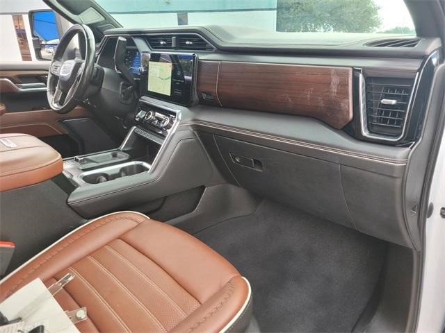 Certified 2024 GMC Sierra 3500 Denali Ultimate image 8