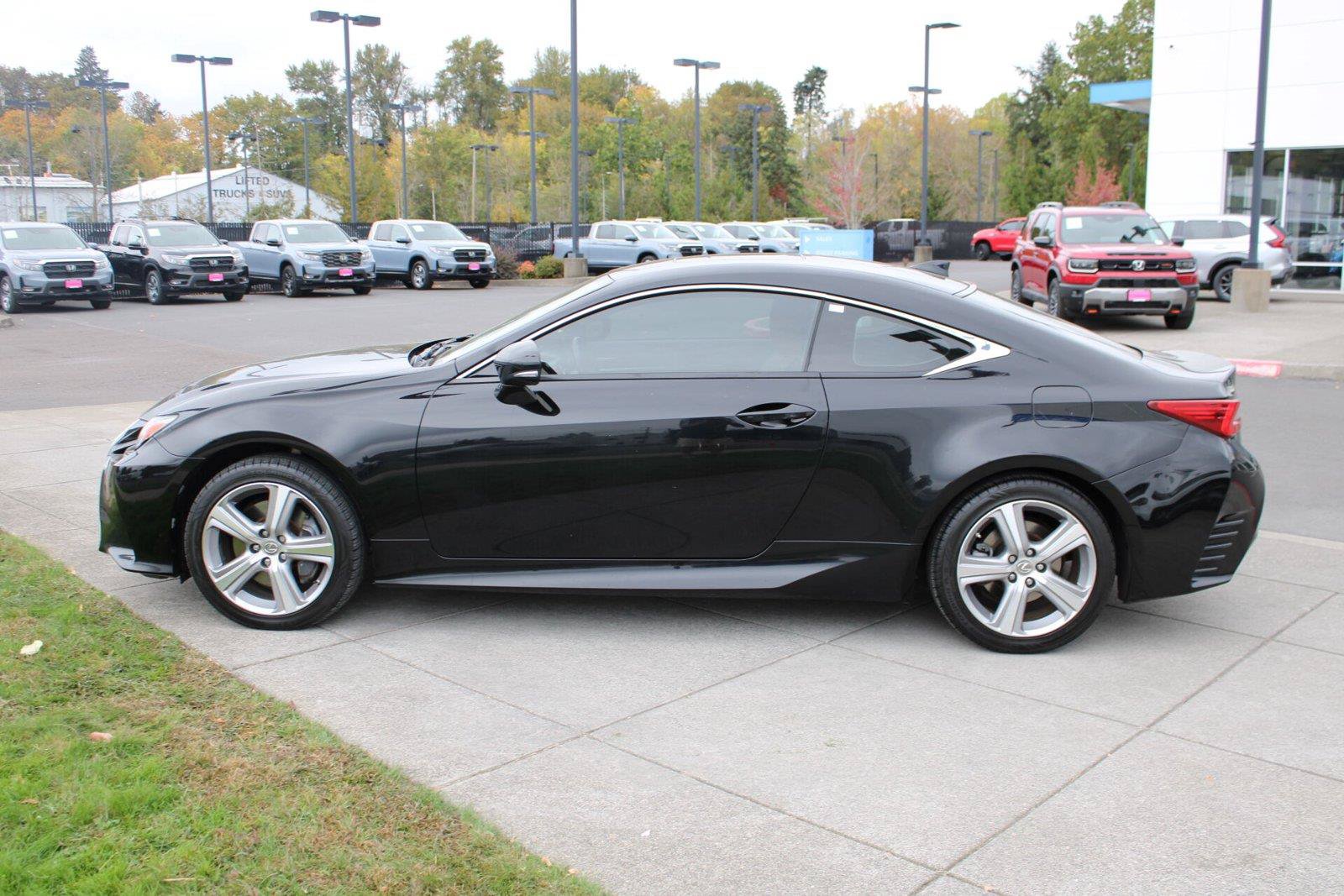 Used 2015 Lexus RC 350 AWD w/ Navigation System Package image 2