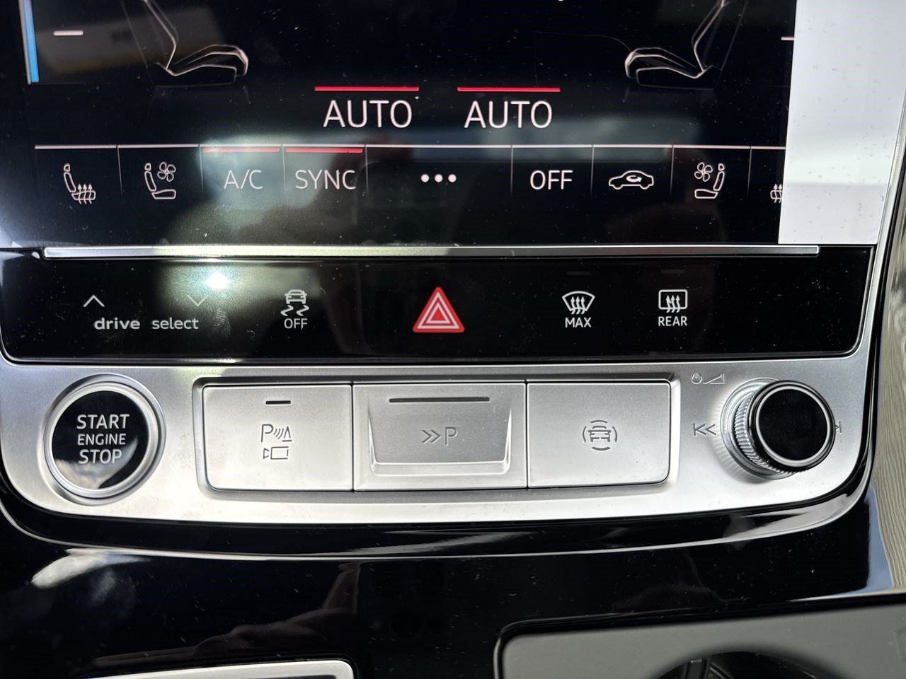 New 2026 Audi Q8 Prestige AWD/4WD image 11