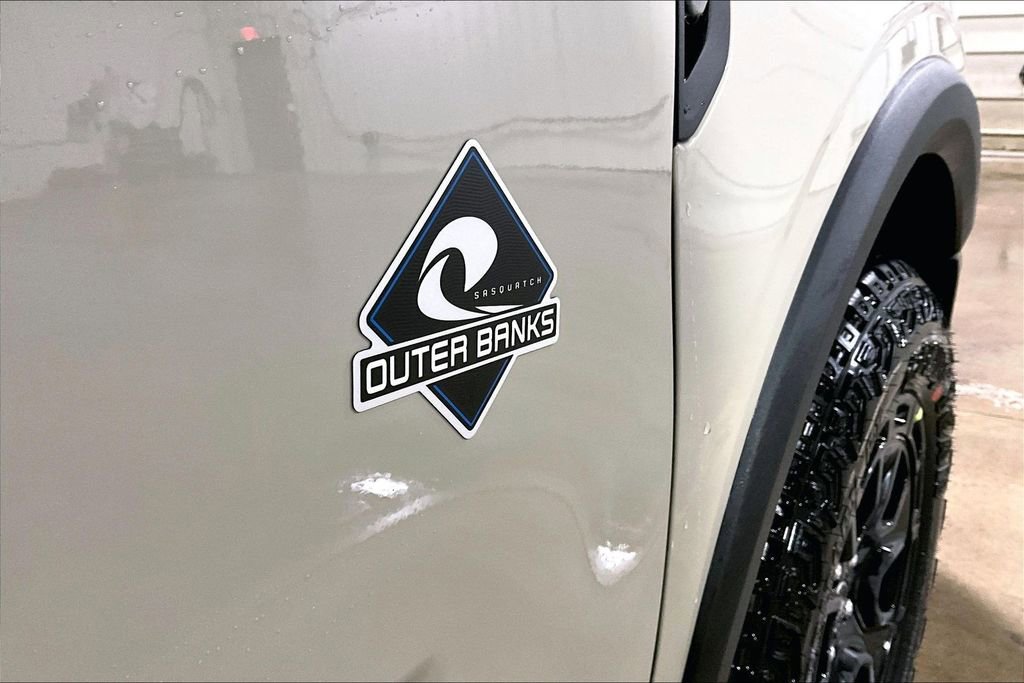 New 2025 Ford Bronco Sport Outer Banks w/ Sasquatch Outer Banks Package AWD/4WD image 13