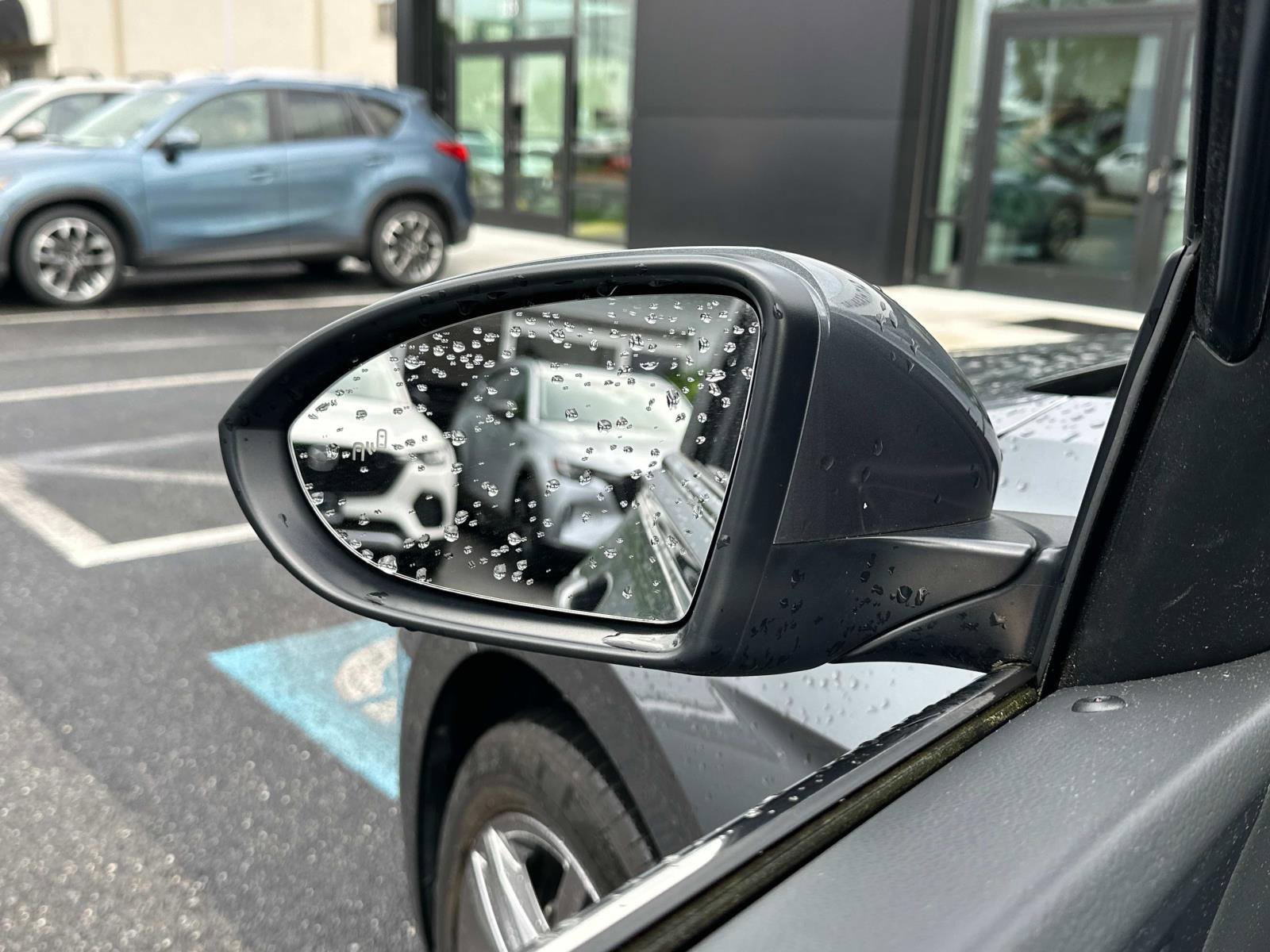 Used 2022 Volkswagen Jetta SE w/ Panoramic Sunroof Package image 12