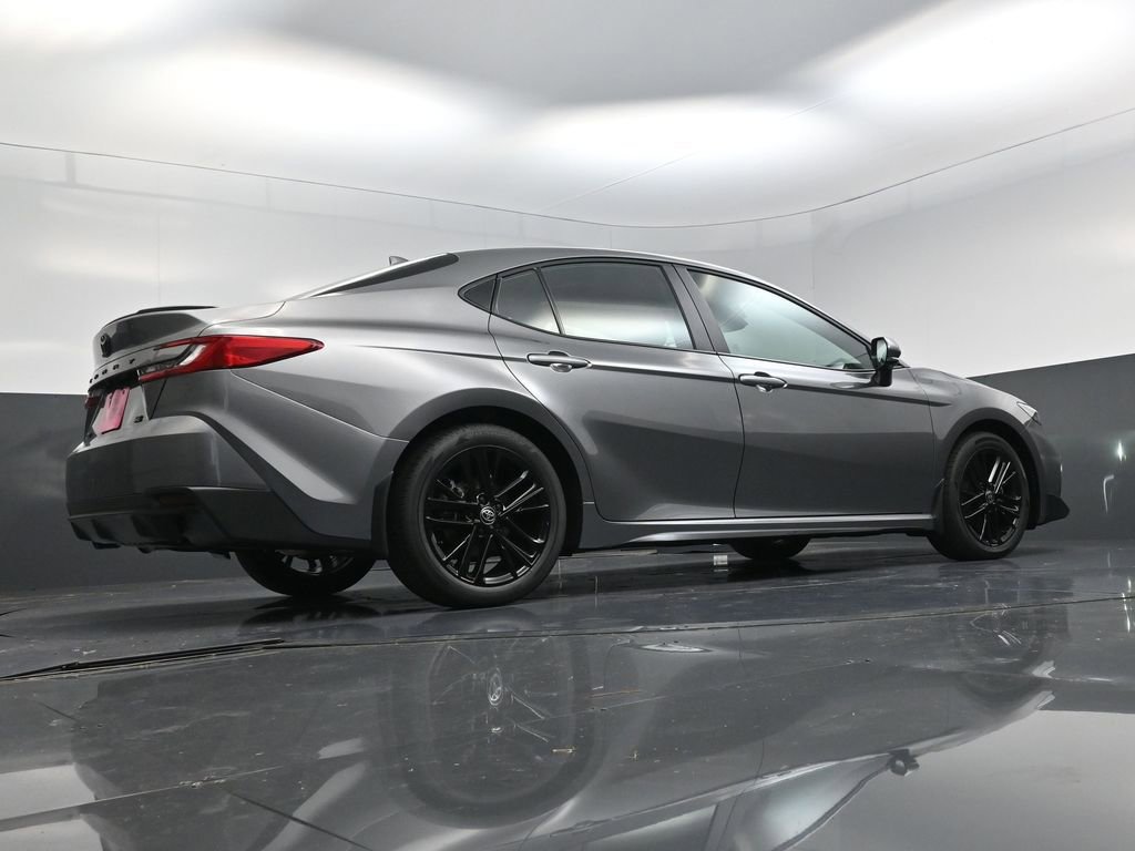 New 2026 Toyota Camry SE image 34