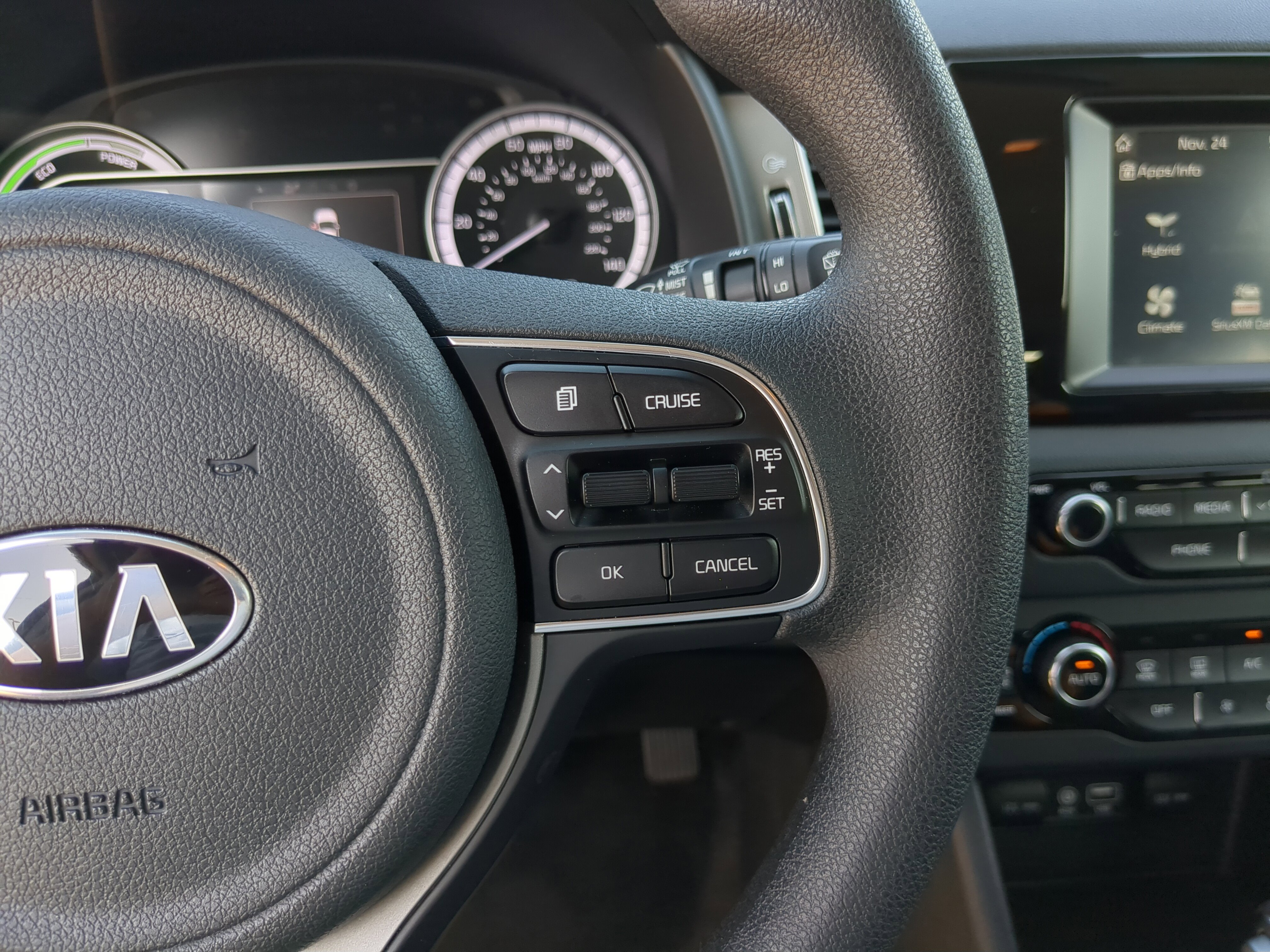 Certified 2019 Kia Niro LX image 27