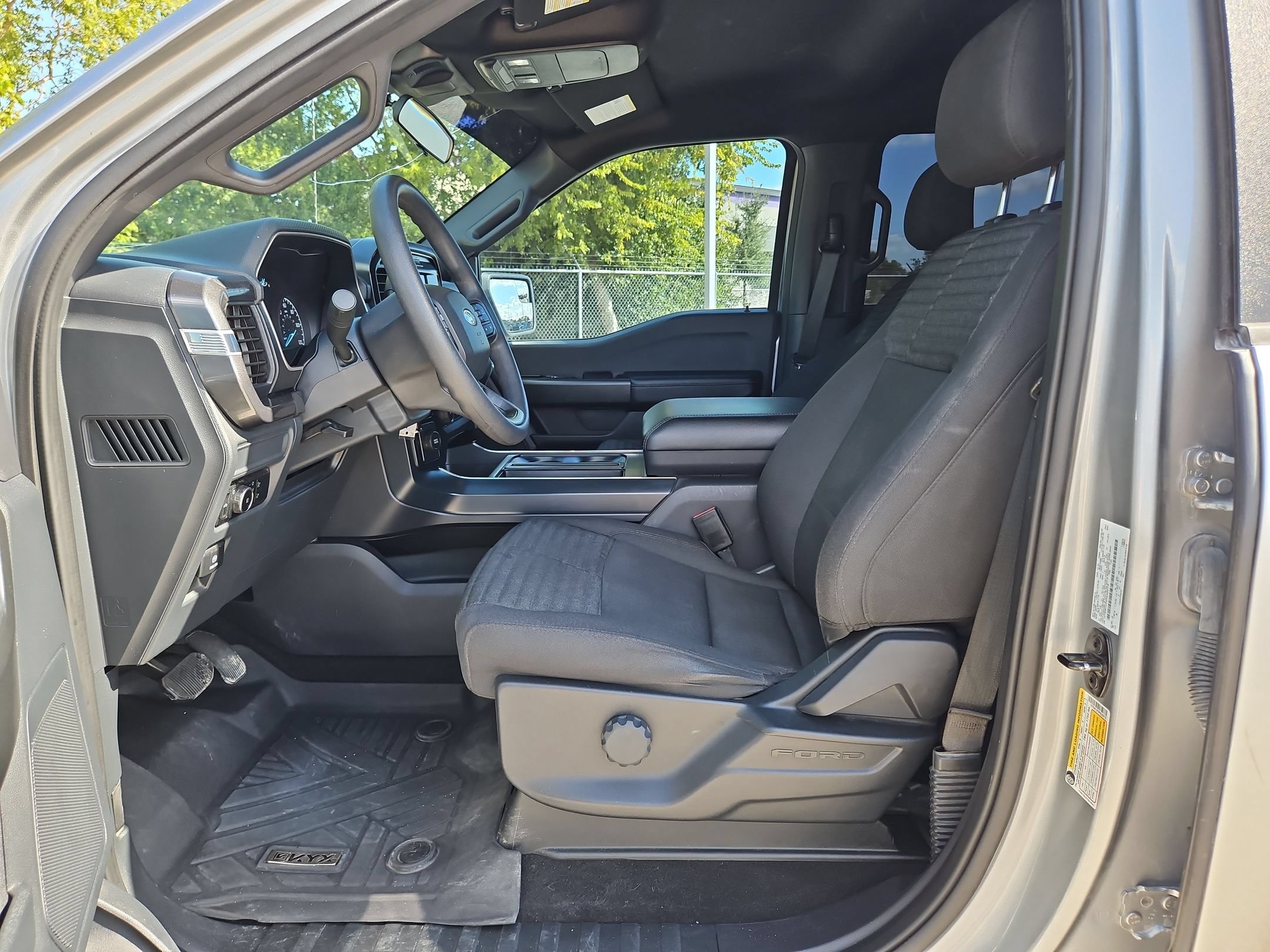 Used 2023 Ford F150 XL w/ STX Appearance Package RWD image 9