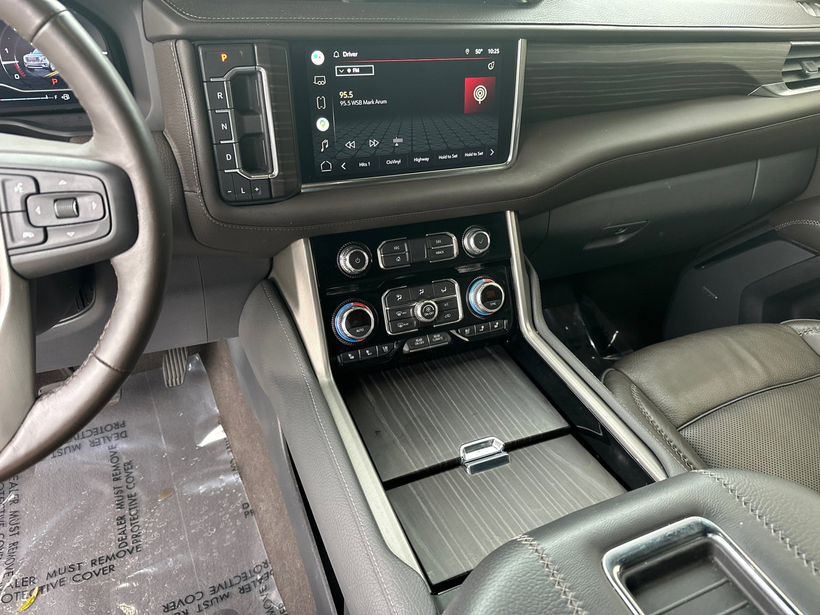 Used 2022 GMC Yukon Denali image 31