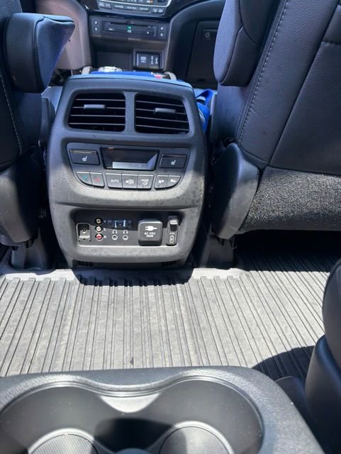 Used 2017 Honda Pilot Elite image 10