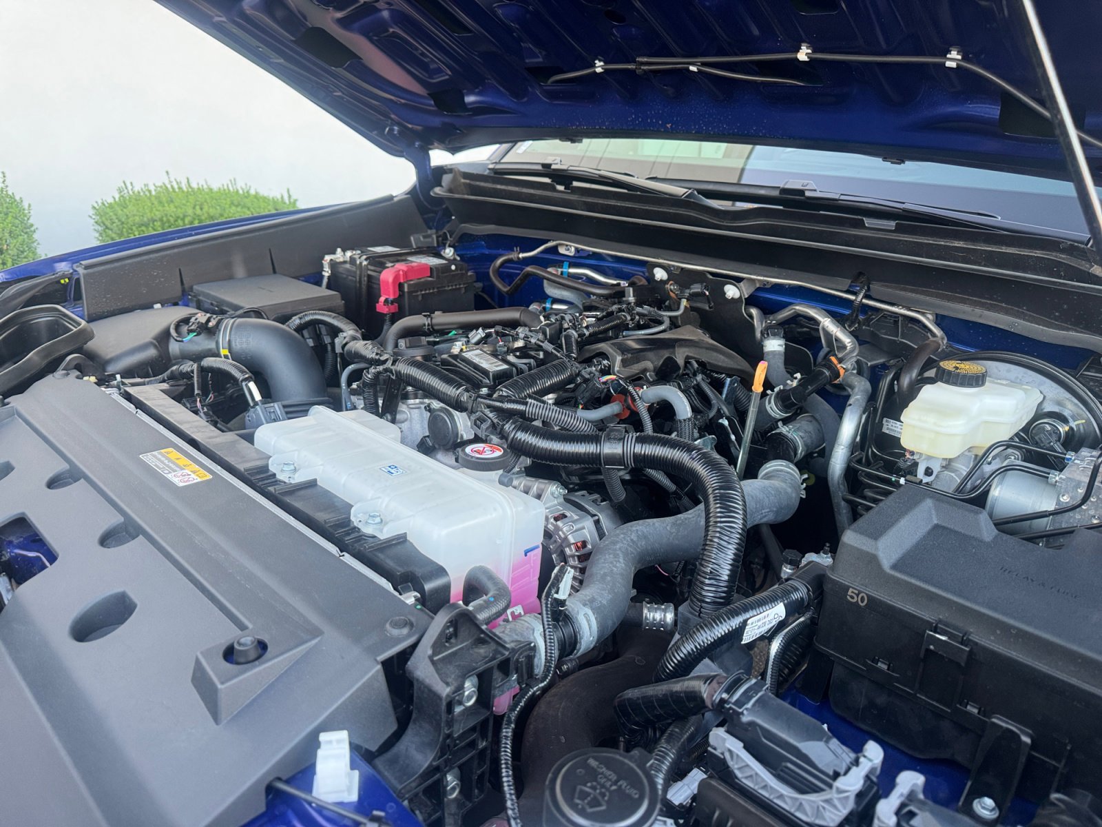 Certified 2025 Toyota Tacoma SR5 image 22