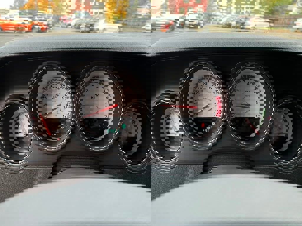 Used 2009 Dodge Challenger R/T image 24