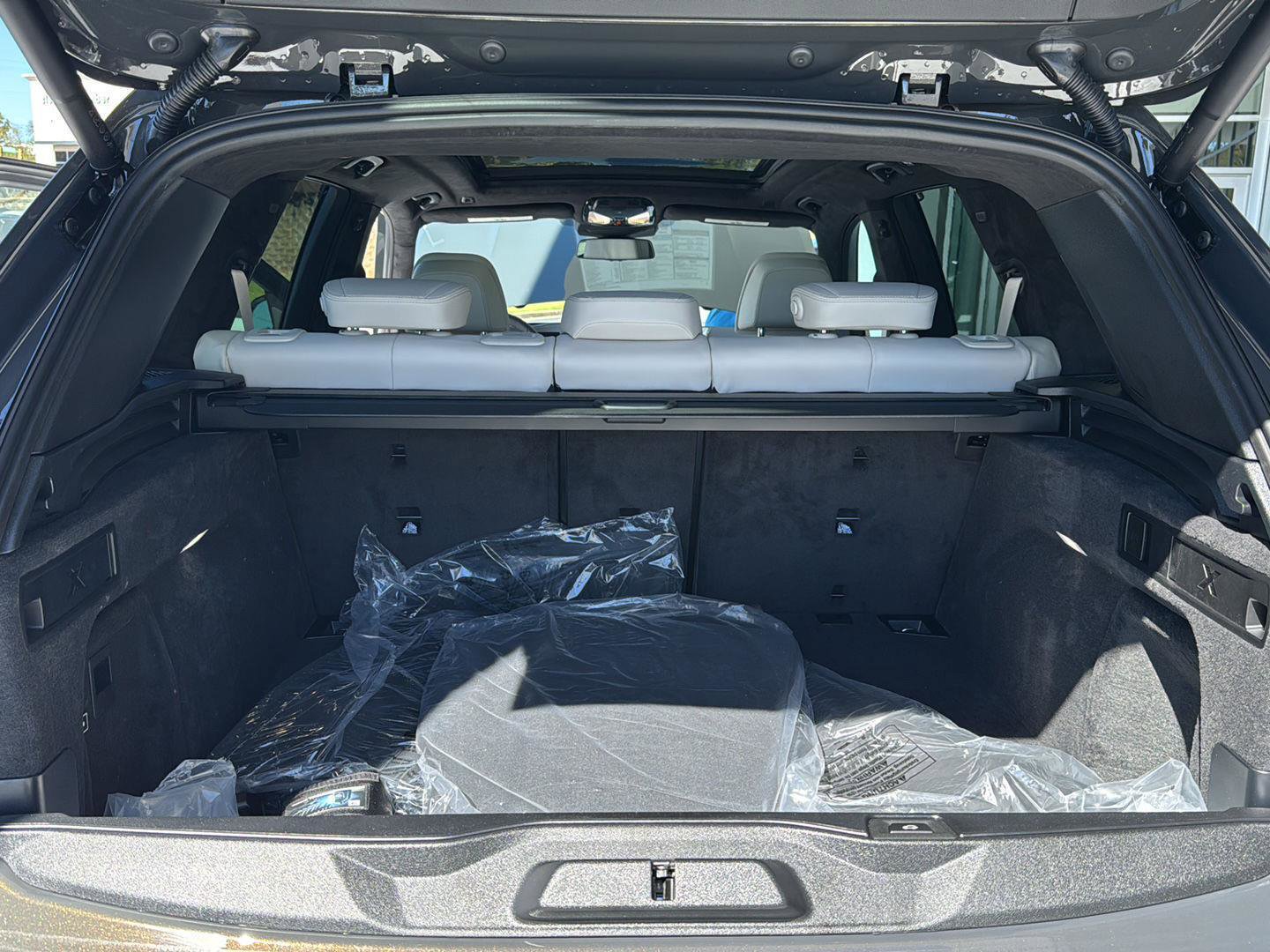 New 2026 BMW X5 xDrive40i w/ Executive Package image 31