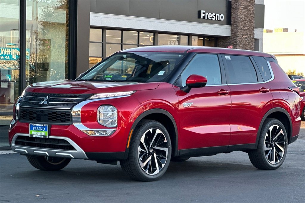 New 2025 Mitsubishi Outlander SE image 9