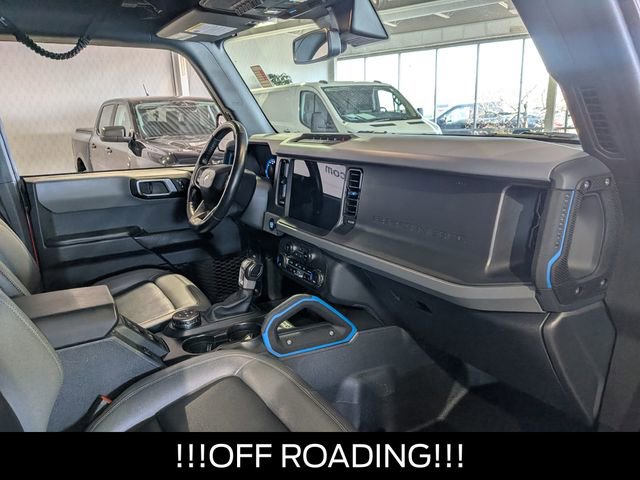 Used 2024 Ford Bronco Black Diamond w/ Sasquatch Package image 21