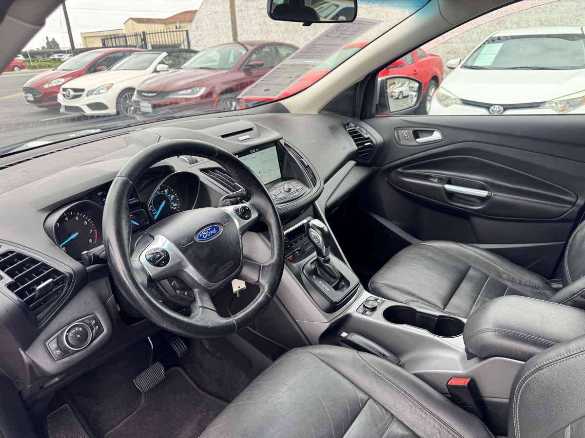 Used 2016 Ford Escape SE w/ SE Leather Comfort Package AWD/4WD image 33