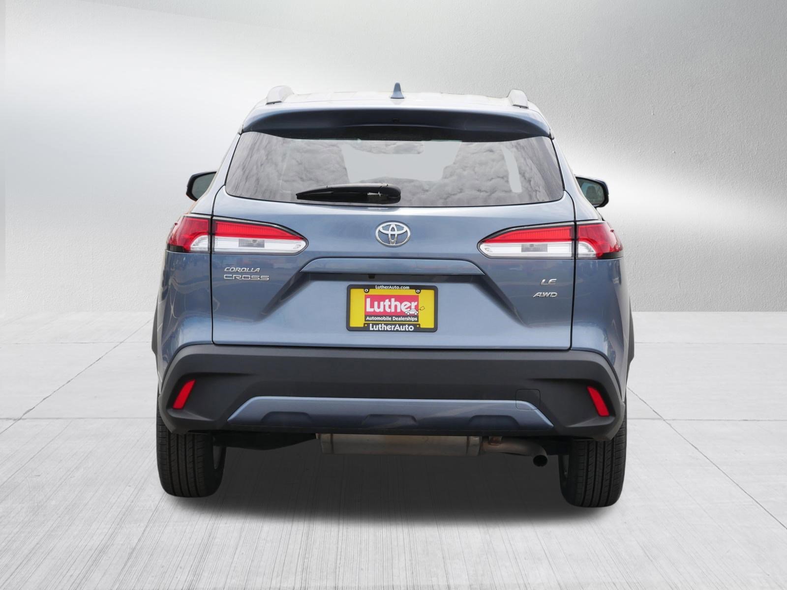 Used 2024 Toyota Corolla Cross LE AWD/4WD image 5