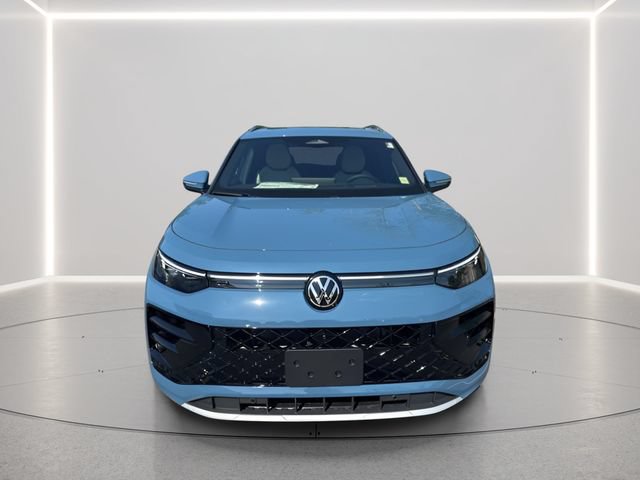 New 2026 Volkswagen Tiguan SEL R-Line AWD/4WD image 9