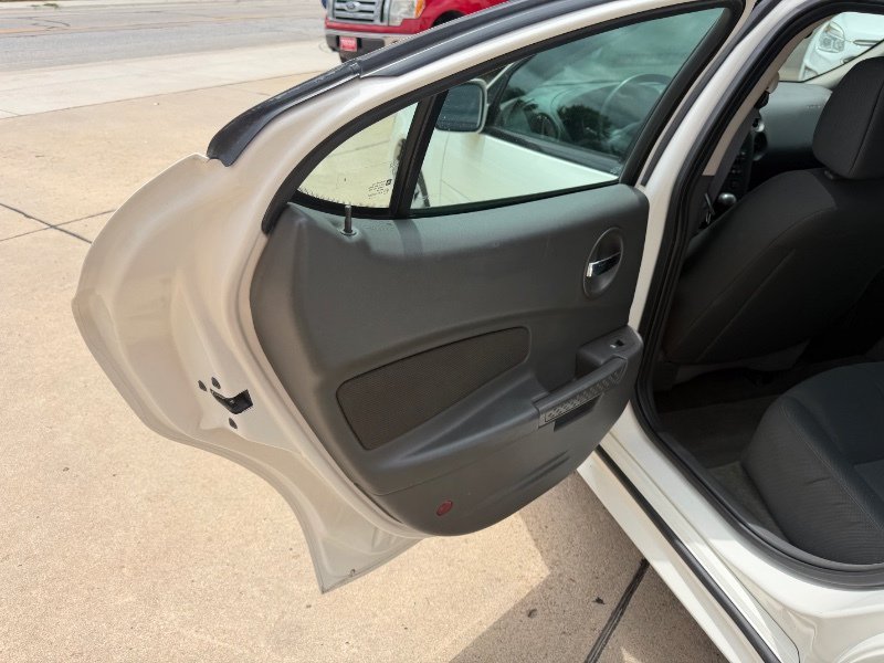 Used 2004 Pontiac Grand Prix GT2 FWD image 13