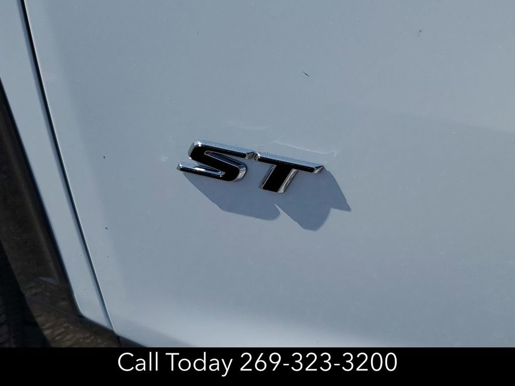 New 2026 Buick Enclave Sport Touring w/ Power Package image 33