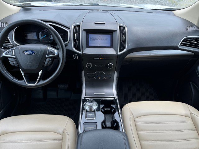 Used 2019 Ford Edge SEL w/ Equipment Group 201A AWD/4WD image 21