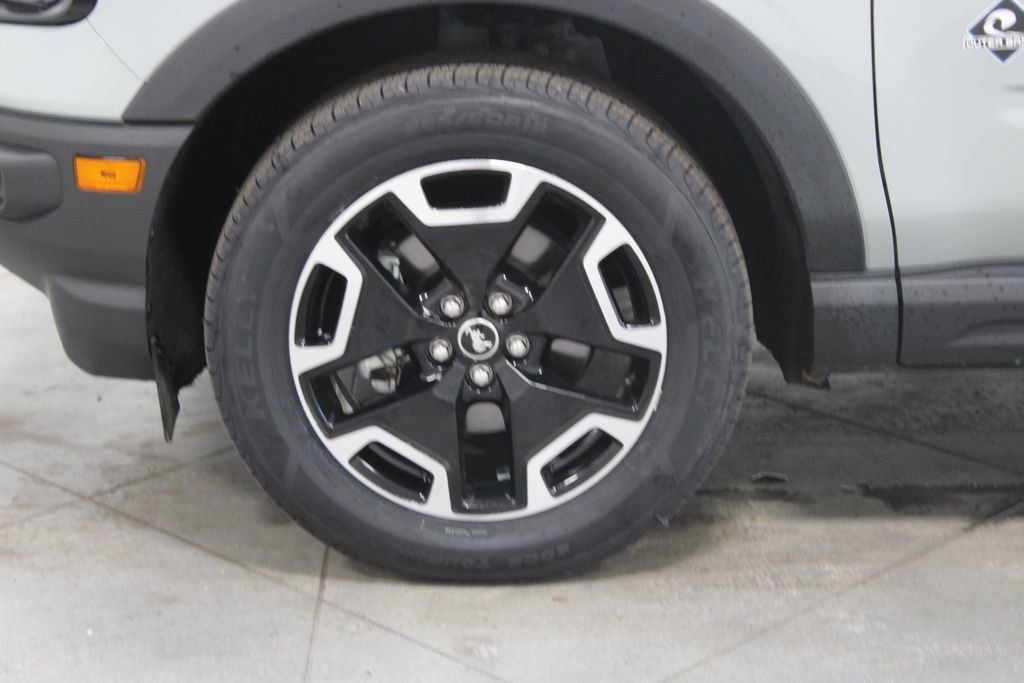 Used 2023 Ford Bronco Sport Outer Banks image 17