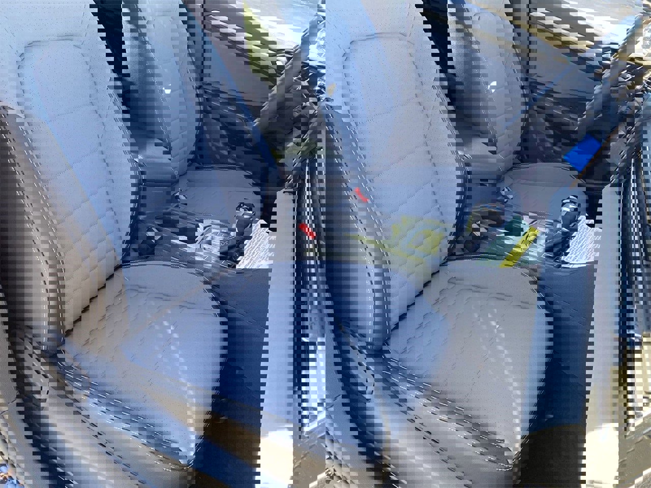 New 2026 Volkswagen Jetta SE image 7