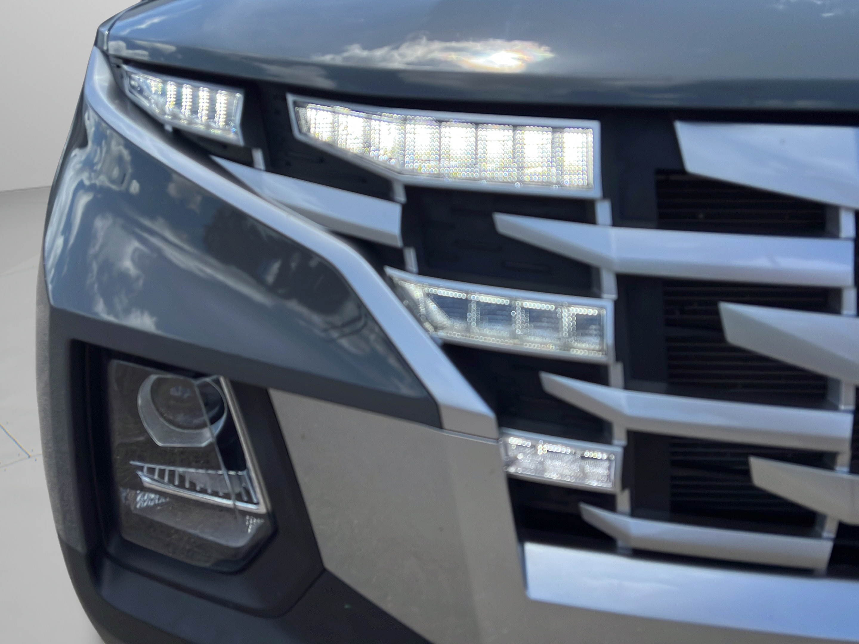 Certified 2022 Hyundai Santa Cruz SEL FWD image 25
