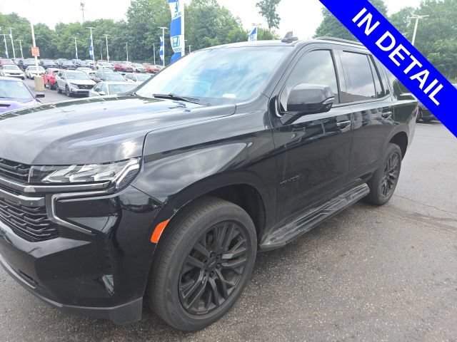 Used 2021 Chevrolet Tahoe RST w/ Luxury Package AWD/4WD image 3