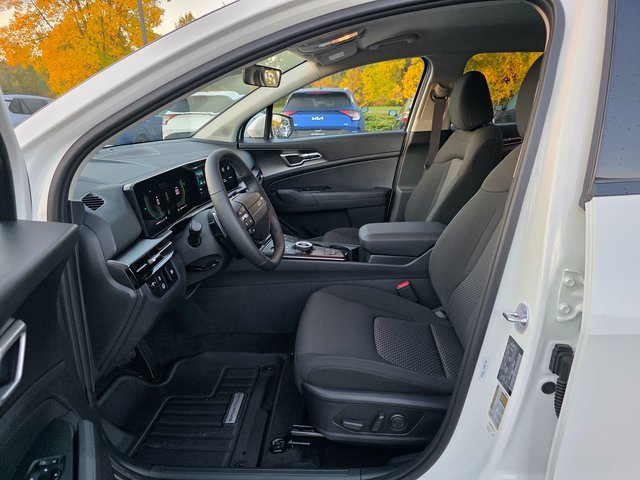 New 2026 Kia Sportage S image 15