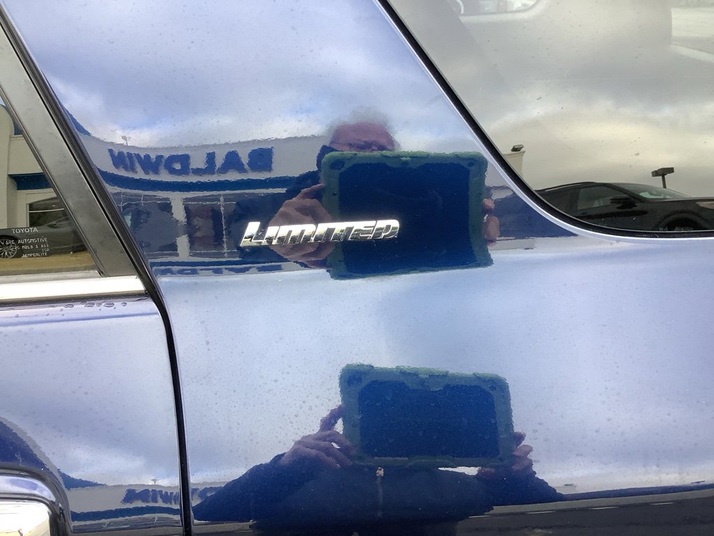 Used 2020 Toyota 4Runner Limited image 10
