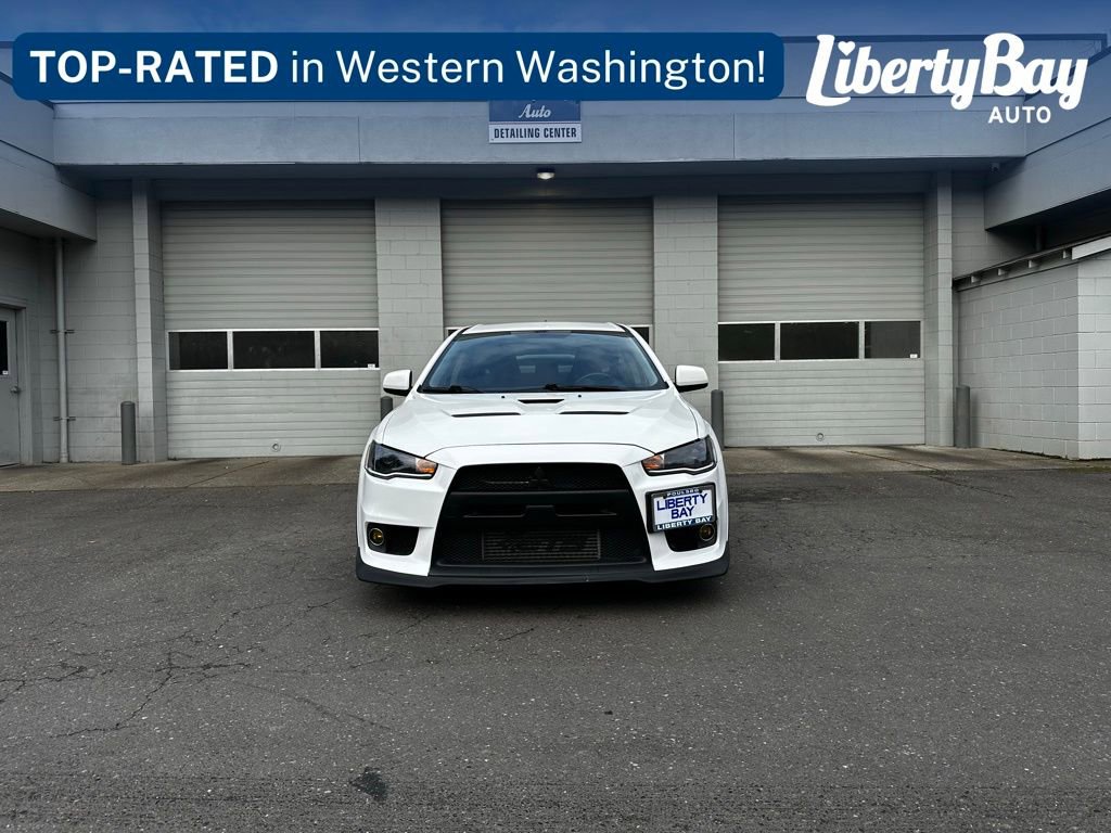 Used 2013 Mitsubishi Lancer Evolution GSR image 3
