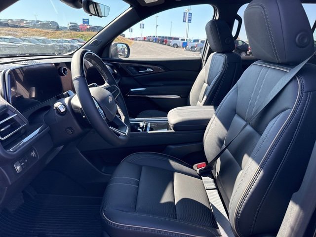 New 2026 Chevrolet Traverse High Country w/ LPO, Floor Liner Package image 21