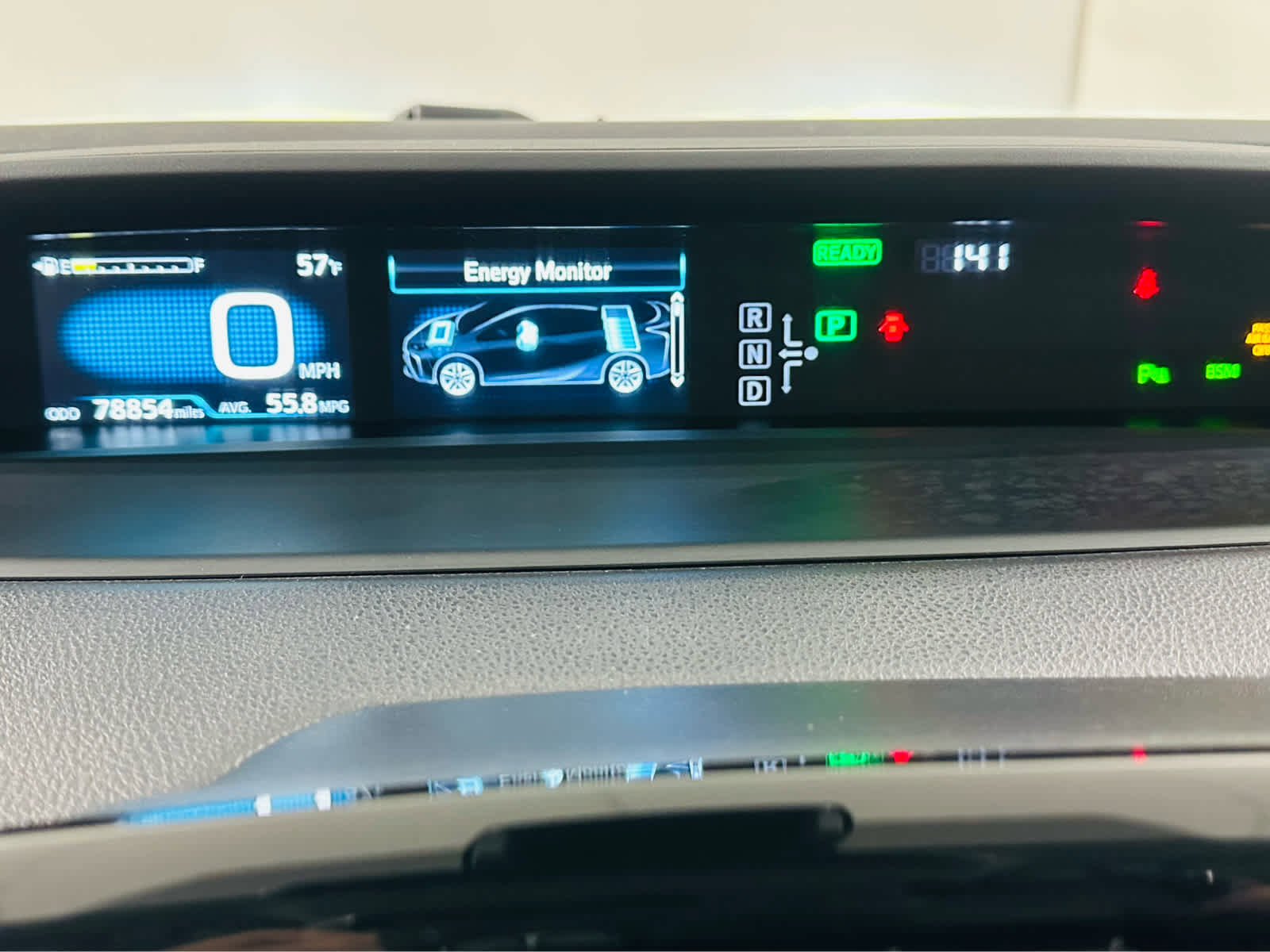 Used 2019 Toyota Prius LE image 13